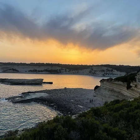 Sunrise Near Smarttv & Netflix アパート Birżebbuġa
