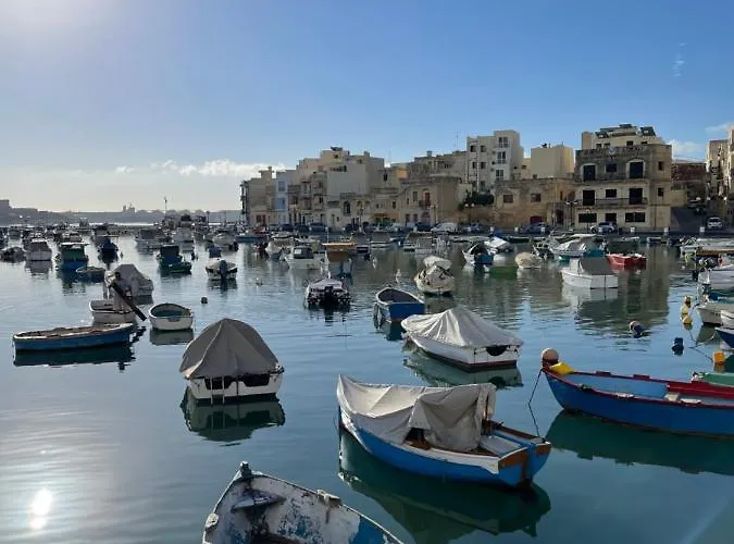 Sunrise Near Smarttv & Netflix