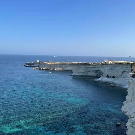 Sunrise Near Smarttv & Netflix דירה