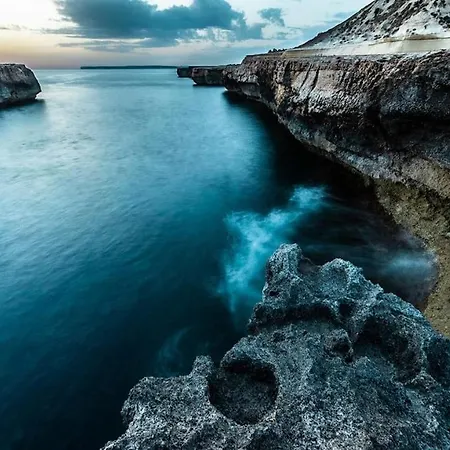 Sunrise Near Smarttv & Netflix *